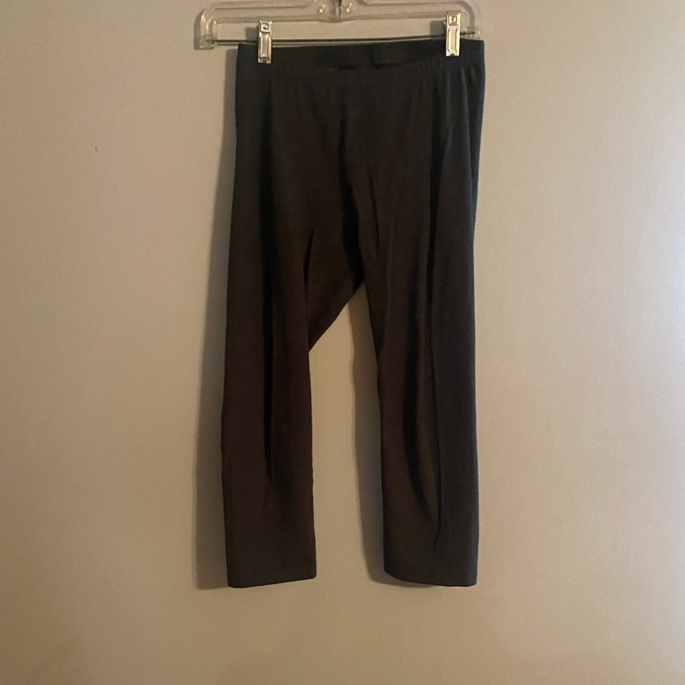 Buy all 3 for $30    Vera Wang leggings